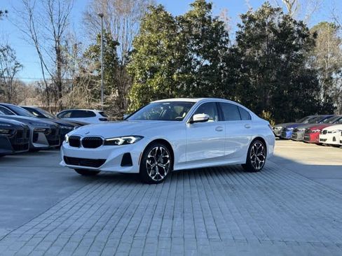 Certified 2025 BMW 330i Sedan w/ Premium Package image 2