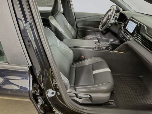 Used 2026 Toyota Camry SE w/ Convenience Package image 21