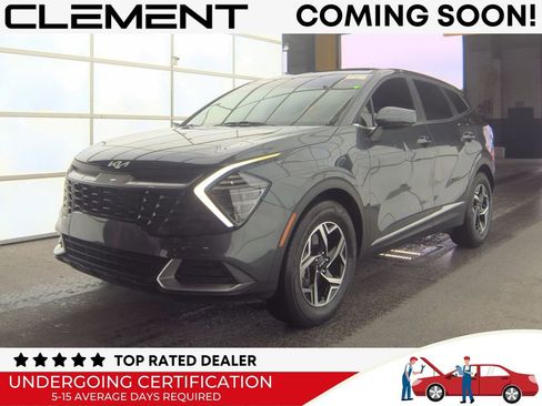 Used 2024 Kia Sportage LX image 1