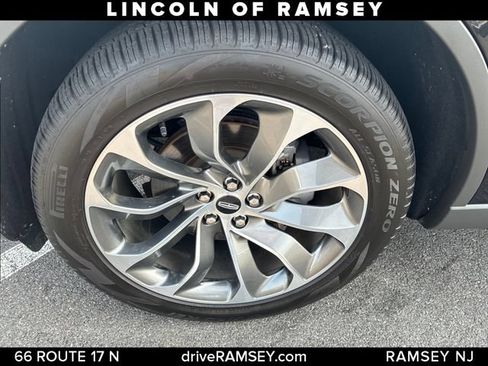 Used 2026 Lincoln Aviator Reserve AWD/4WD image 29