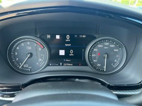 Used 2024 Cadillac XT6 Sport w/ Technology Package AWD/4WD image 12