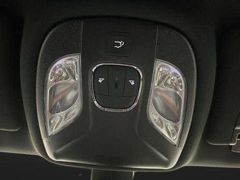 New 2026 Jeep Compass Latitude AWD/4WD image 39
