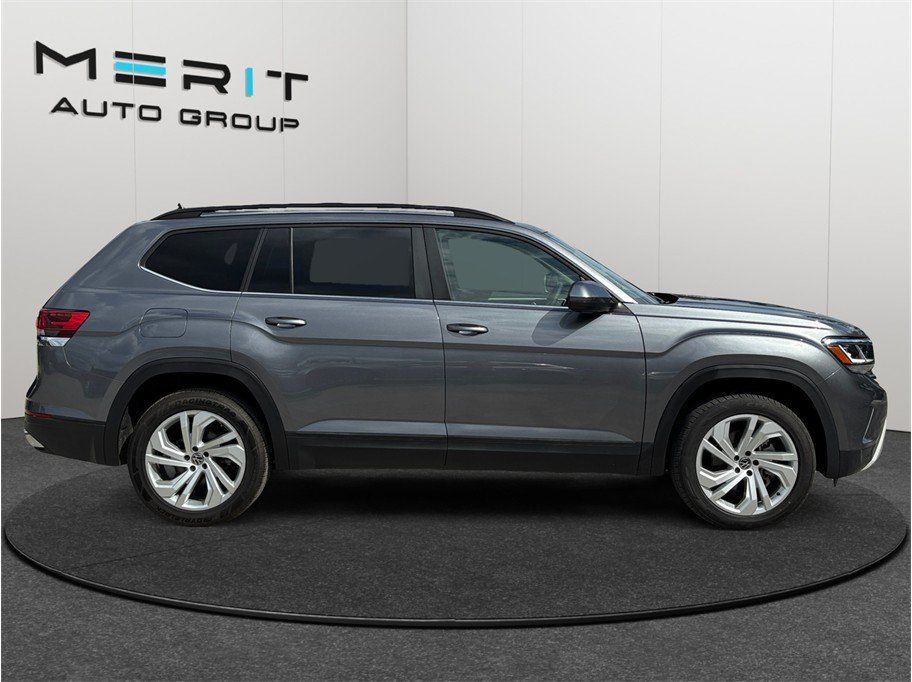 Used 2023 Volkswagen Atlas SE w/ Panoramic Sunroof Package AWD/4WD image 10