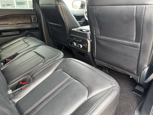 Used 2021 Ford Expedition Max Limited image 24