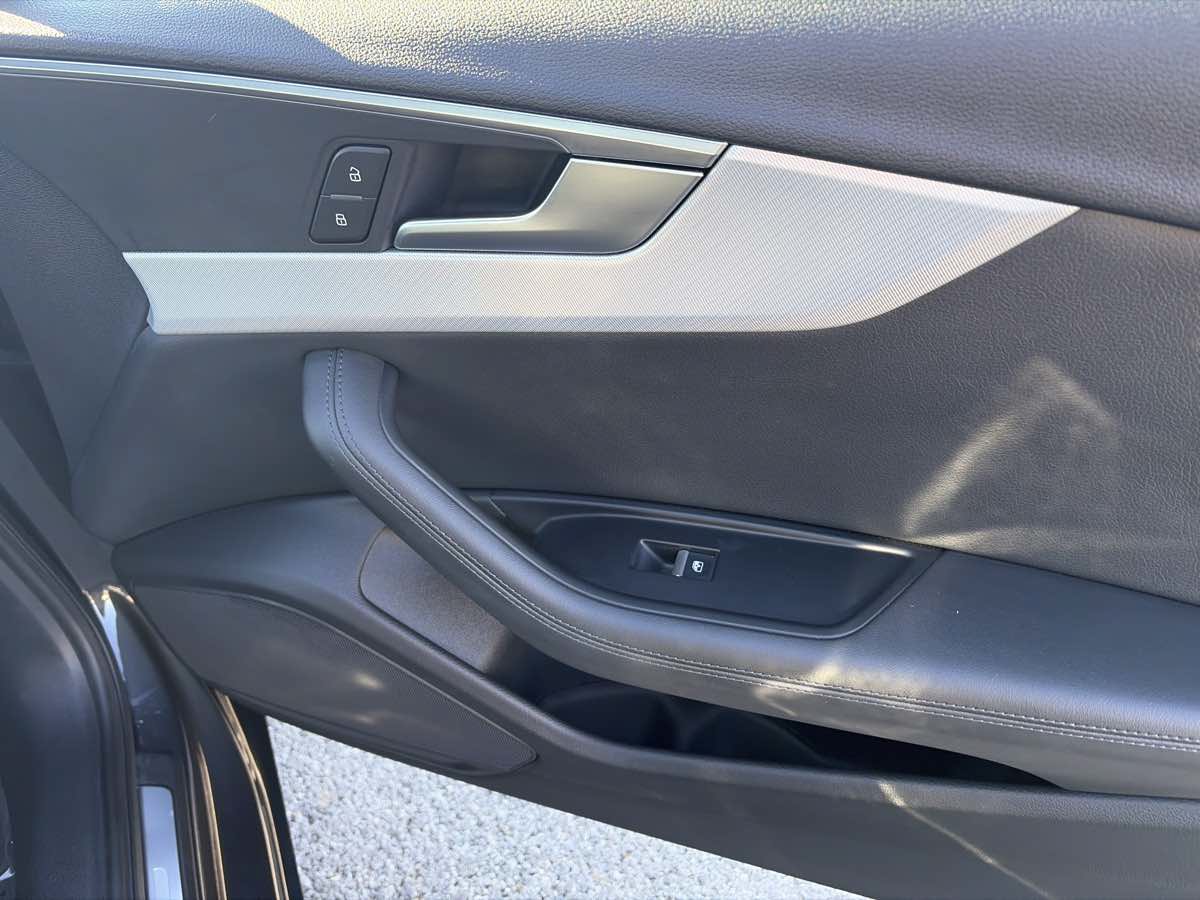 Used 2019 Audi A4 2.0T Premium Plus w/ Premium Plus Package FWD image 31