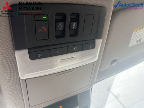 Used 2023 Nissan Rogue SL AWD/4WD image 29