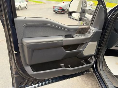 Used 2024 Ford F250 Lariat AWD/4WD image 12