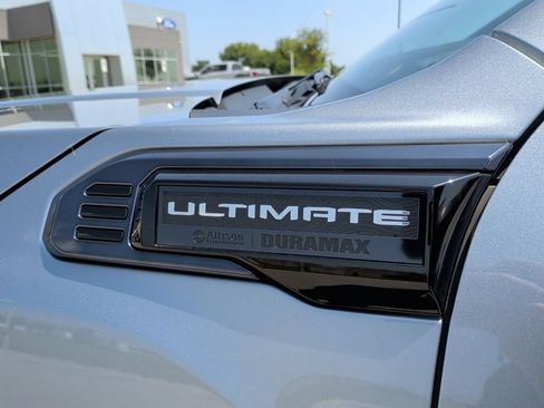 Used 2024 GMC Sierra 2500 Denali Ultimate AWD/4WD image 54