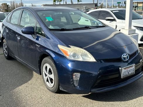 Used 2012 Toyota Prius Two image 3