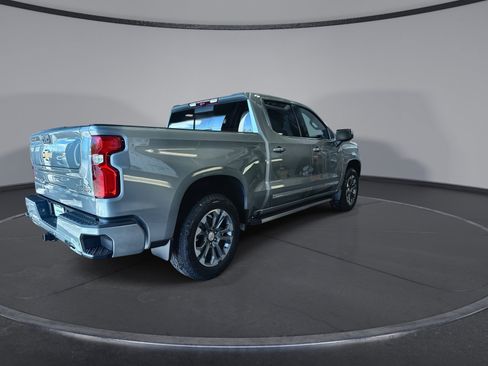 New 2026 Chevrolet Silverado 1500 High Country w/ Technology Package AWD/4WD image 7