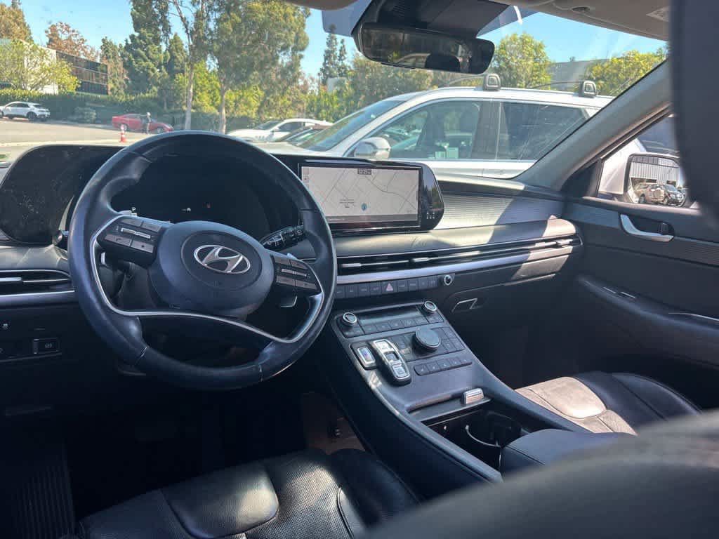 Used 2023 Hyundai Palisade Limited FWD image 8