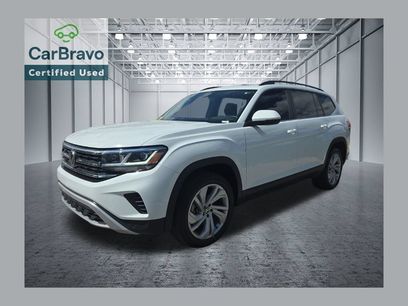 Used 2023 Volkswagen Atlas SE w/ Panoramic Sunroof Package