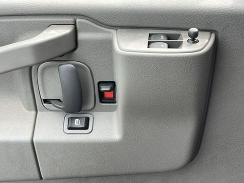 New 2025 GMC Savana 2500 w/ Driver Convenience Package image 23