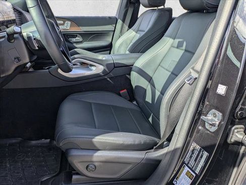 Used 2025 Mercedes-Benz GLE 350 4MATIC image 13