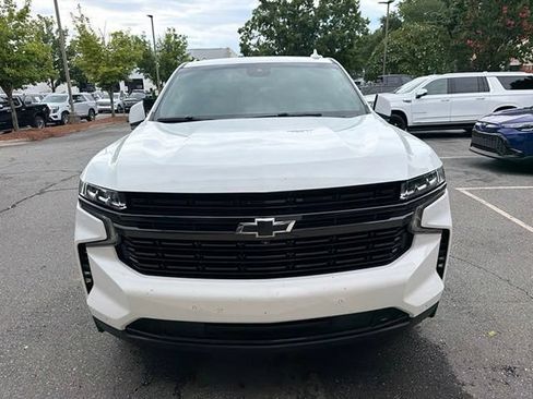 Used 2024 Chevrolet Suburban RST w/ Luxury Package AWD/4WD image 2