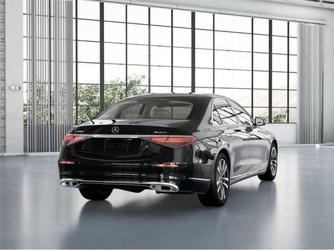 New 2026 Mercedes-Benz S 580 4MATIC Sedan image 23