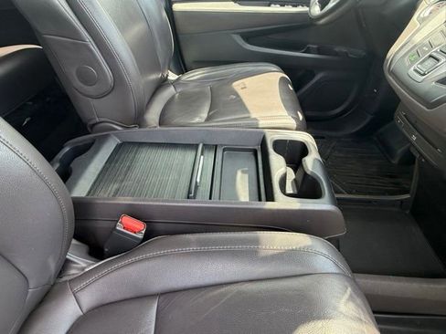 Used 2018 Honda Odyssey EX-L image 20