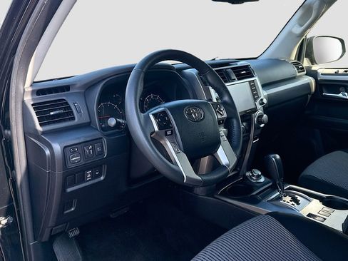 Used 2024 Toyota 4Runner SR5 image 23