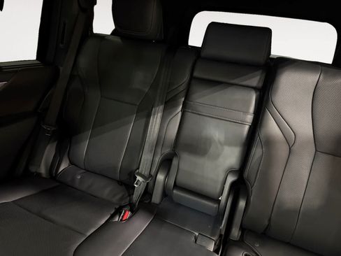 Used 2023 Lexus LX 600 F Sport w/ Accessory Package (Z1) AWD/4WD image 14