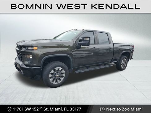Used 2022 Chevrolet Silverado 2500 Custom w/ Custom Convenience Package image 4