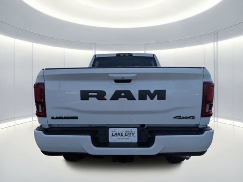 New 2026 RAM 2500 Laramie AWD/4WD image 5