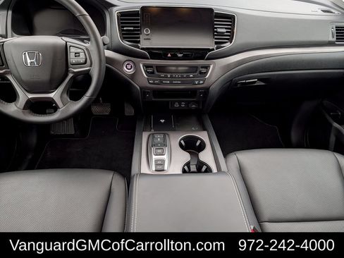 Used 2025 Honda Ridgeline RTL image 11