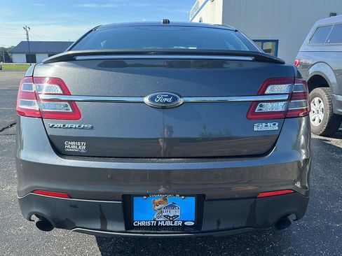 Used 2016 Ford Taurus SHO AWD/4WD image 4