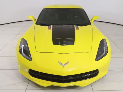 Used 2016 Chevrolet Corvette Stingray Coupe RWD image 70