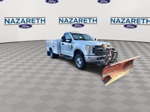 Used 2017 Ford F350 XL w/ Power Equipment Group image 2