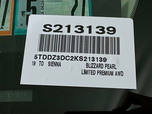 Used 2019 Toyota Sienna Limited Premium w/ Protection Package AWD/4WD image 22