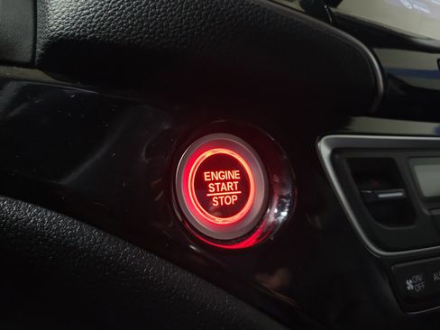 Certified 2022 Honda Pilot Touring image 26