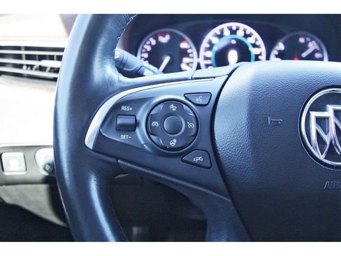 Used 2018 Buick Enclave Avenir w/ Avenir Technology Package image 20