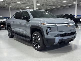 New 2026 Chevrolet Silverado EV LT video 2