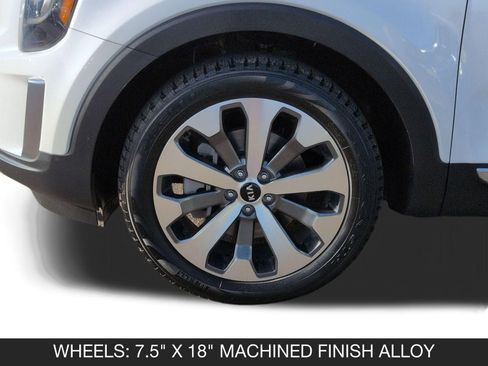 Used 2021 Kia Telluride EX w/ EX Premium Package image 12