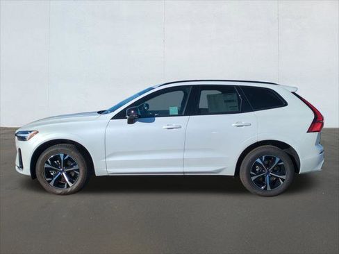 New 2026 Volvo XC60 B5 Core image 3