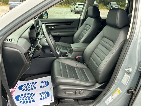 Used 2025 Honda CR-V EX-L image 19