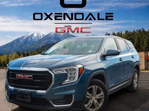 Used 2024 GMC Terrain SLE AWD/4WD image 2