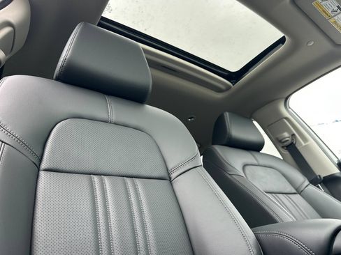 New 2027 Honda HR-V EX-L image 19