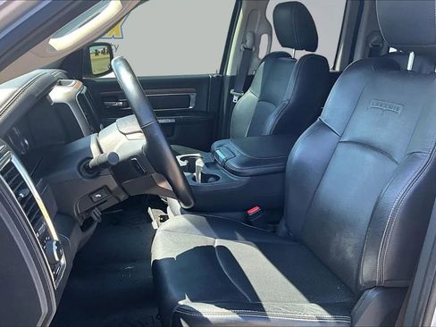 Used 2017 RAM 1500 Laramie AWD/4WD image 27