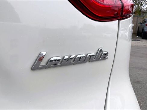 Used 2017 Maserati Levante S image 9