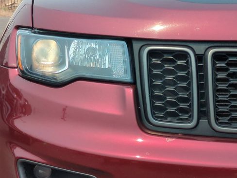 Used 2019 Jeep Grand Cherokee Trailhawk AWD/4WD image 46