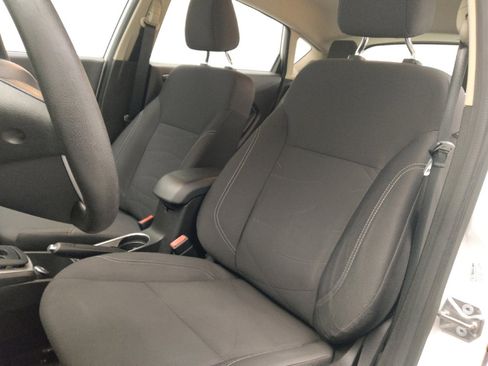 Used 2018 Ford Fiesta SE FWD image 17