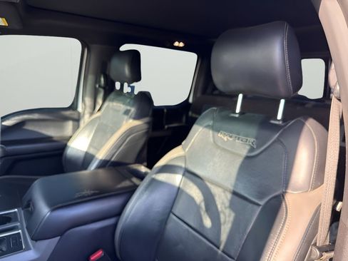 Used 2017 Ford F150 Raptor w/ Equipment Group 802A Luxury image 10