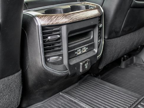 Used 2021 RAM 2500 Laramie w/ Snow Chief Group AWD/4WD image 33