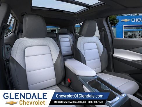 New 2026 Chevrolet Equinox EV LT FWD image 16