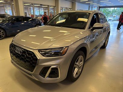 Used 2023 Audi Q5 e Premium w/ Convenience Package