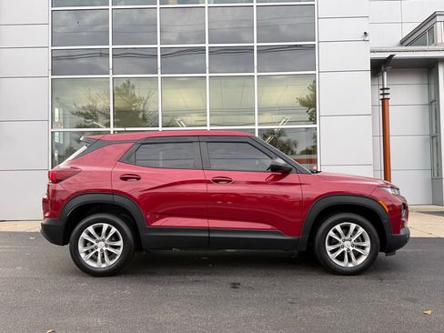 Used 2021 Chevrolet TrailBlazer LS image 5