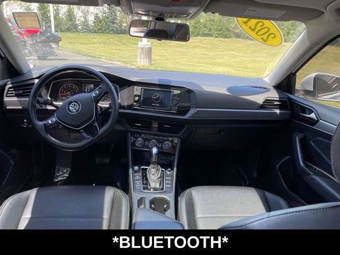 Used 2021 Volkswagen Jetta SE FWD image 8
