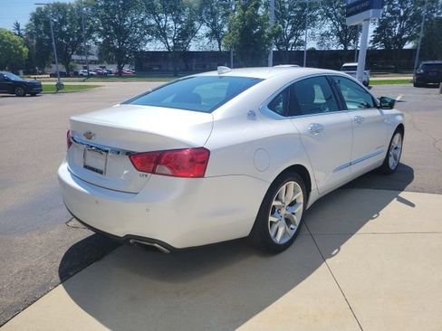 Used 2016 Chevrolet Impala LTZ FWD image 9