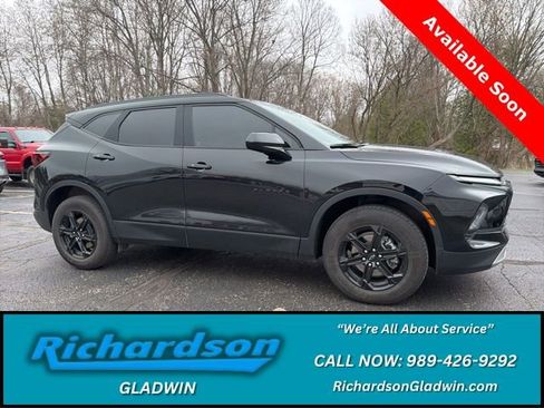 Used 2024 Chevrolet Blazer LT w/ Convenience Package image 1